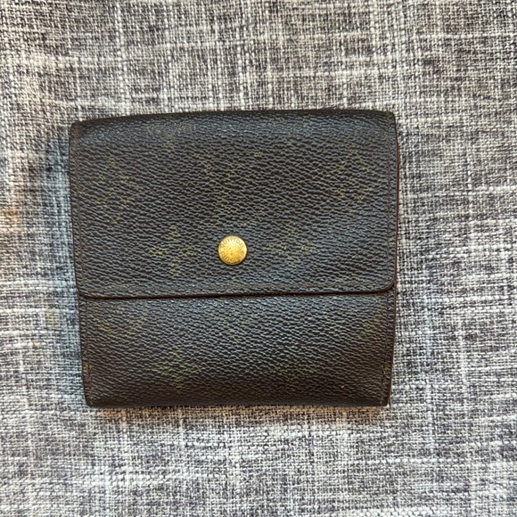 Authentic Louis Vuitton Monogram Compact Wallet - Picture 1 of 8